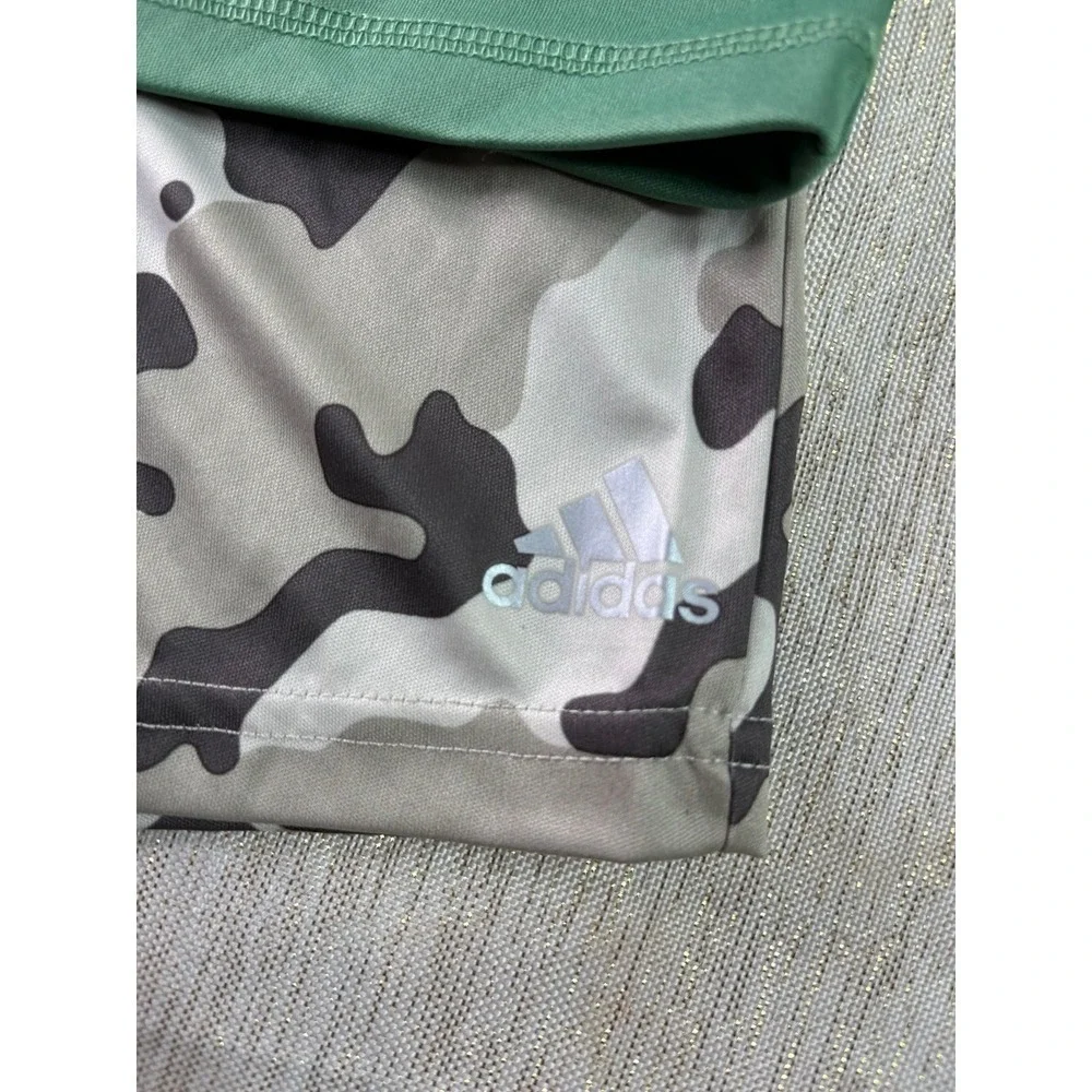 NWT Adidas set size 18 months